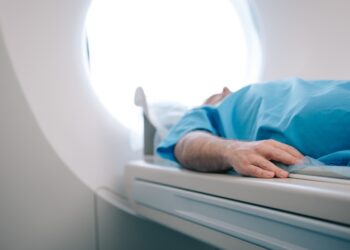 Tomograf komputerowy – budowa i działanie