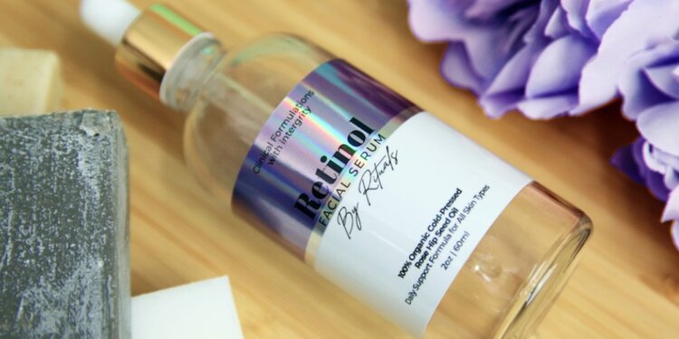 serum z retinolem