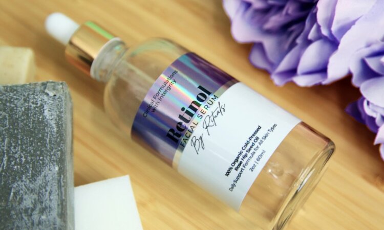 serum z retinolem